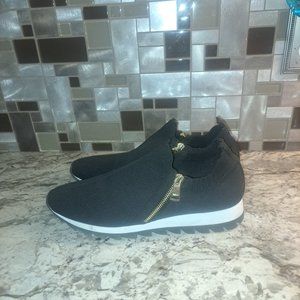 DNKY Azza Zip Ladies Sneakers size 11